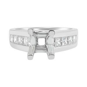14 Karat Princess Cut White Gold Diamond Engagement Ring (0.88 ctw)