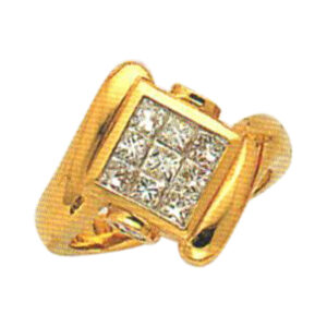 Regal Radiance 0.88 Carat Princess-Cut and Round-Cut Diamond Ring in 14k, 18k, and Platinum